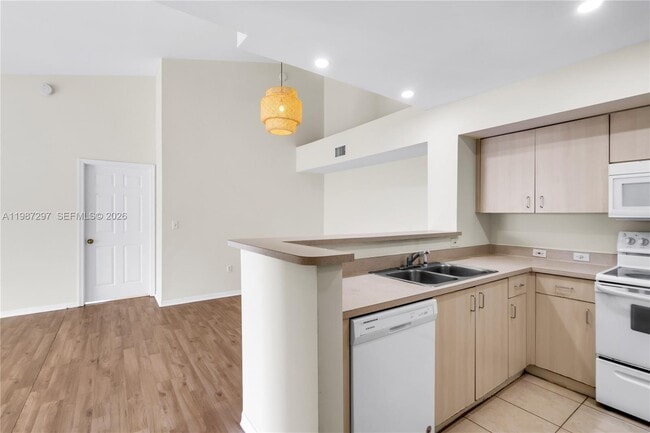 Building Photo - 11185 SW 6th St