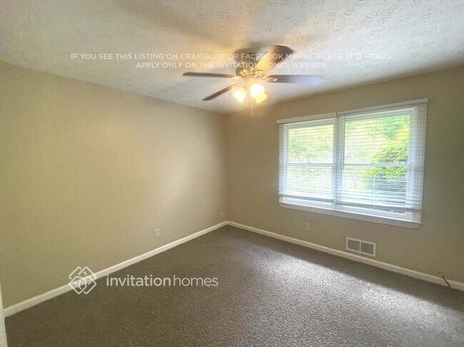 Building Photo - 3952 Butterfield Dr NW