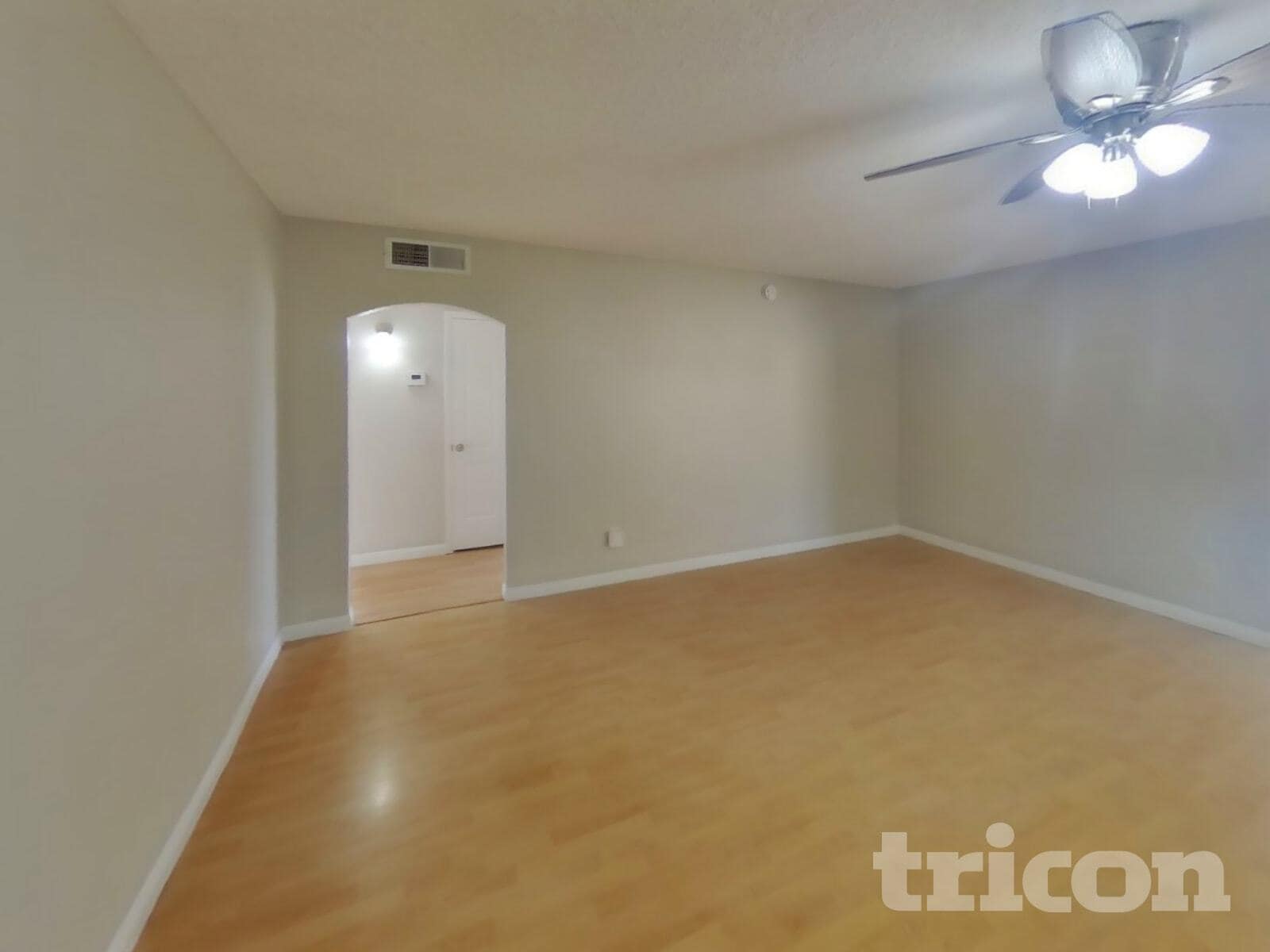 Building Photo - 3613 W Oakland St