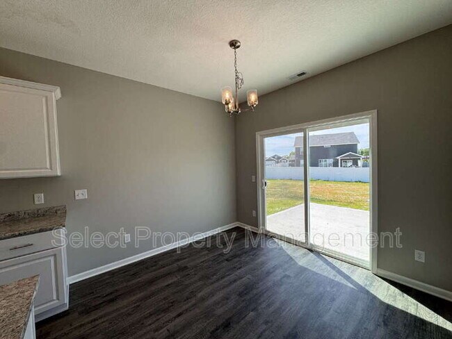Building Photo - 8793 Elmont Cv