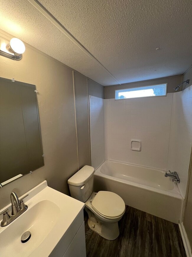 Building Photo - Waxhaw 2 bed / 2 bath home FOR RENT