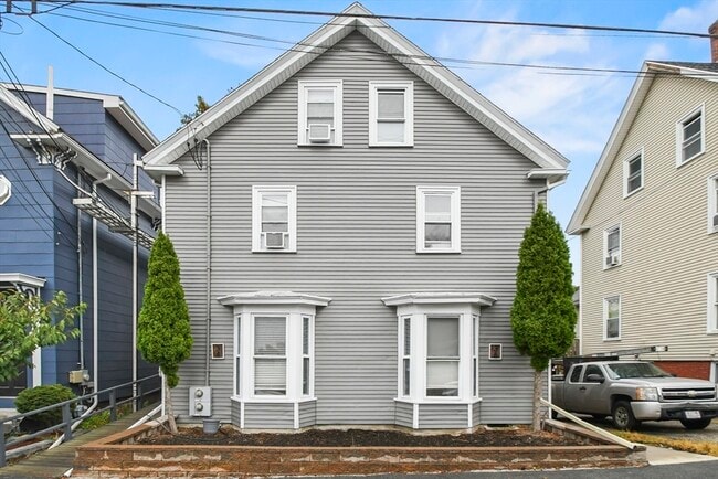 Building Photo - 36 Union St