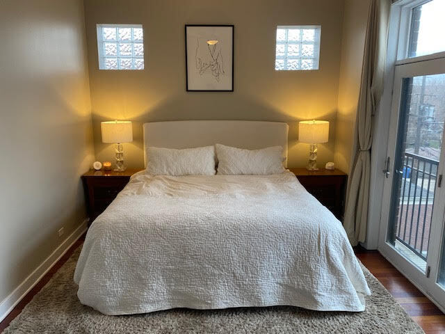 Building Photo - 2706 W Armitage Ave