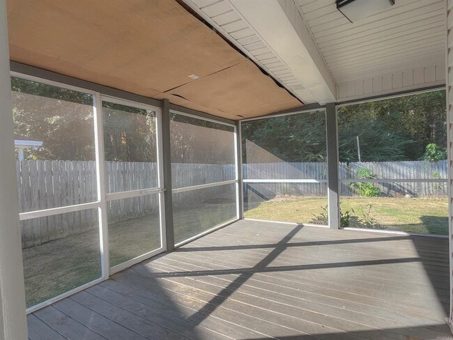 Building Photo - 153 JamesTown Loop