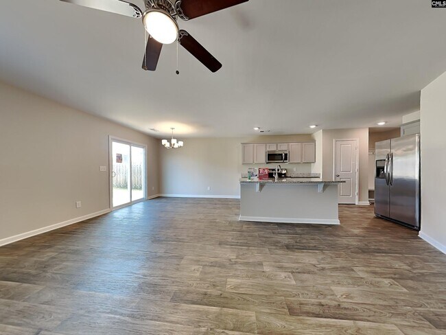 Building Photo - 75 Blue Fescue Way