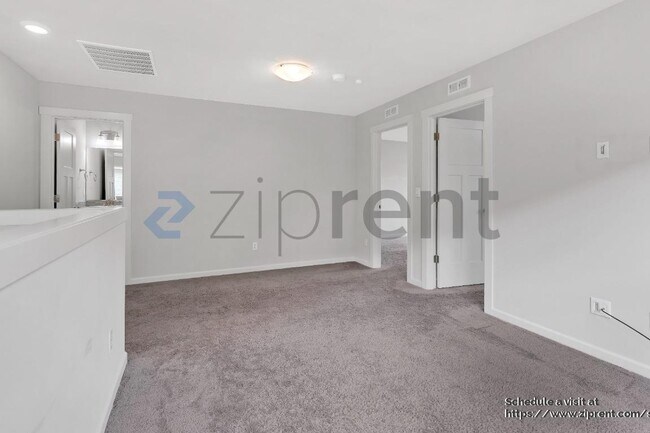 Building Photo - 31474 NW Turel Dr