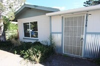 Building Photo - *LEASE TAKEOVER* Single Level 2BR Flagstaff Home | Fenced Yard & In-Unit Laundry