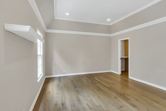 Closet on the right has space saving pocket door. - 153B Woodmont Blvd