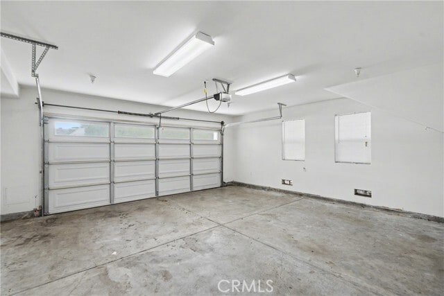 Building Photo - 201 N Azusa Ave