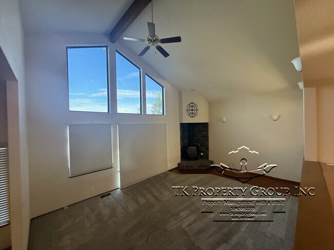 Building Photo - 17574 Patricia Way