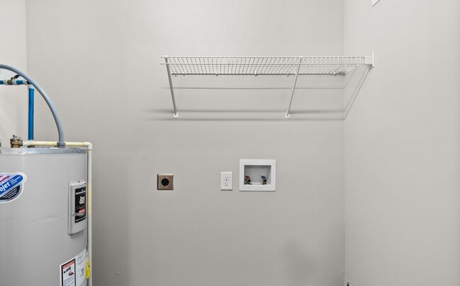 Building Photo - Dortch/Bradley St Apartments