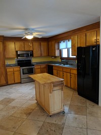Building Photo - 154 Pondview Dr