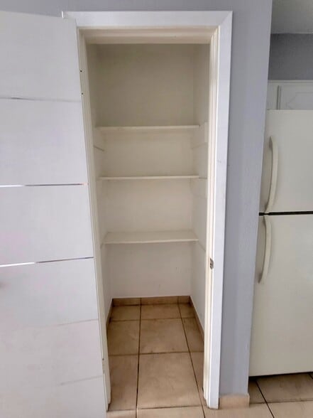 Building Photo - 312 Gastel Cir