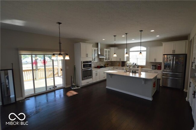 Building Photo - 5193 Rangewood Dr