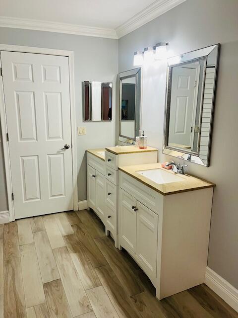 Building Photo - 1630 NW 18th Ave