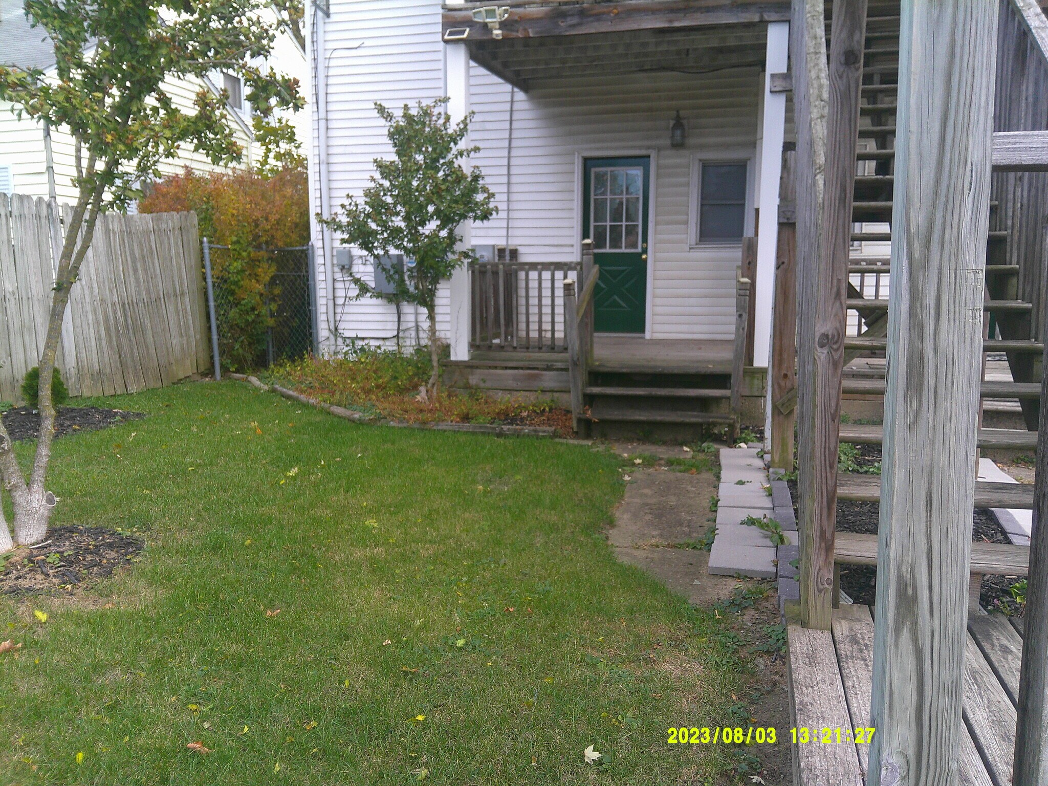 Building Photo - 116 S G St