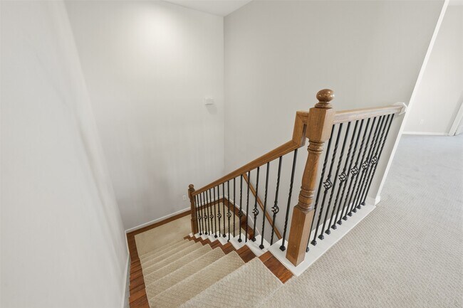 Building Photo - 4208 Greystone Way