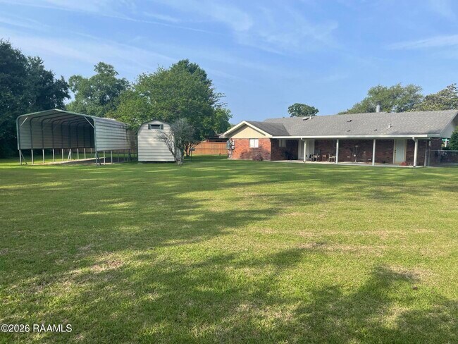 Building Photo - 101 Boxwood Dr