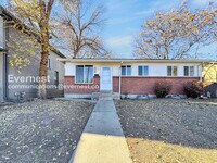 Building Photo - 2755 N Humboldt St