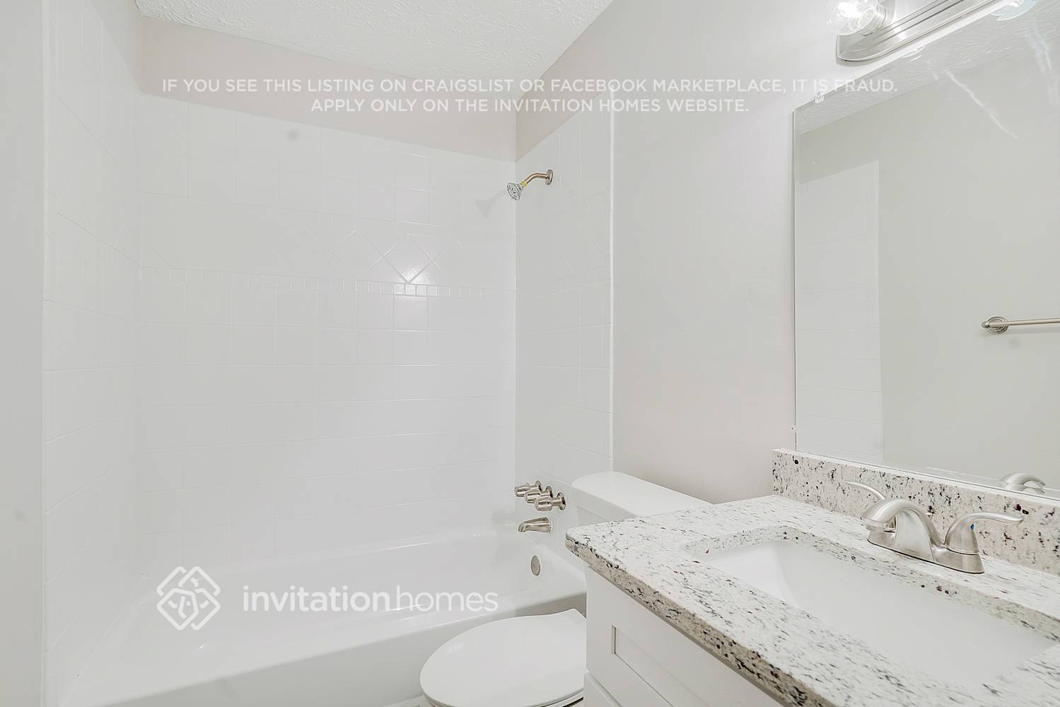 Building Photo - 5484 Pine Dr SW