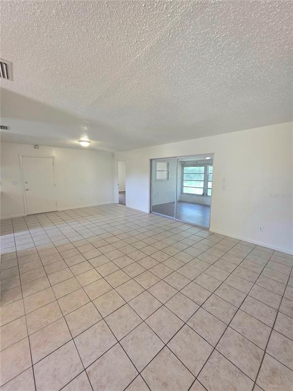 Building Photo - 728 Bahia Cir