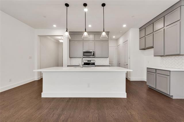 Building Photo - 1059 Maverick Dr