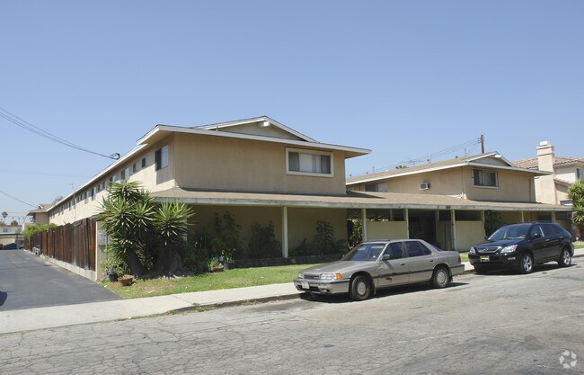 Primary Photo - 333 San Marcos St