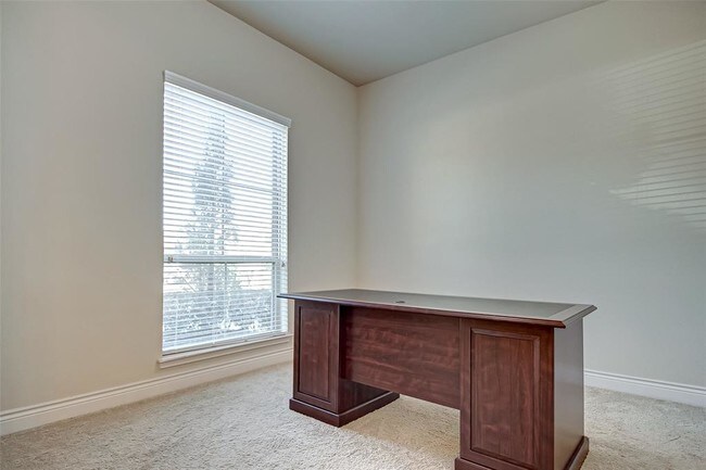 Building Photo - 17623 Barrowfield Ln