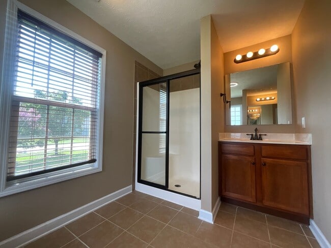 Building Photo - 404 Windover Dr