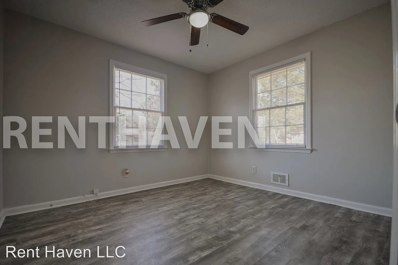 Building Photo - 1213 State Rd S-28-908