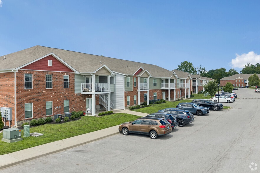 Building Photo - Willow Green Apartments