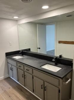 Building Photo - 150 Par Ln