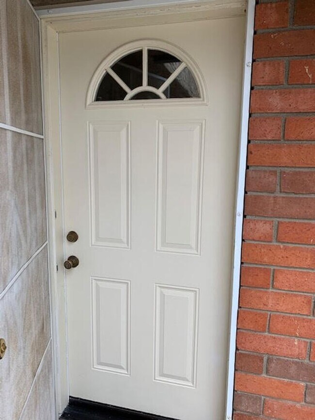 Building Photo - A beautiful Del Mar Home