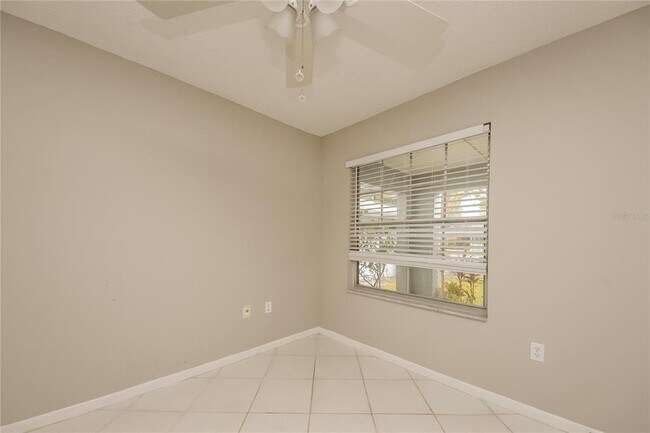 Building Photo - 4454 Sandhurst Dr