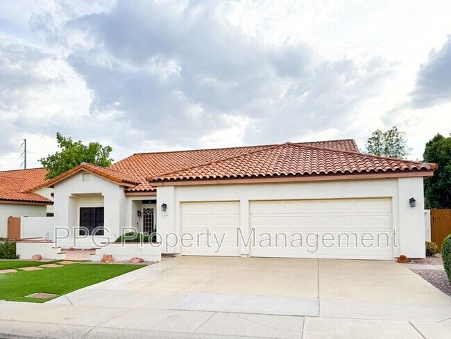 Building Photo - 5517 W Aster Dr