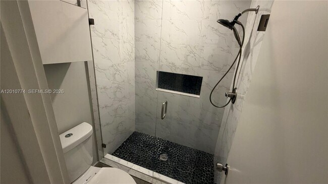 Building Photo - 2649 Carambola Cir N