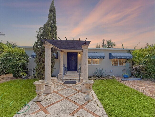 Primary Photo - 3030 SW 57th Ave