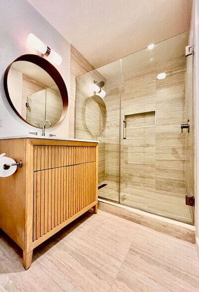 Master Bath Shower - 3450 2nd Ave