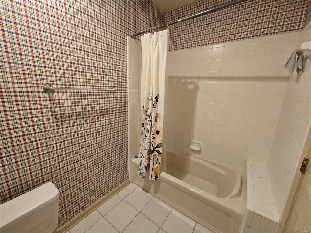 Building Photo - 8457 Chadburn Crossing