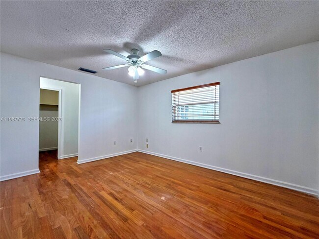 Building Photo - 11730 NW 33rd St