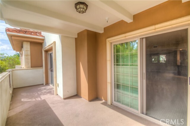 Building Photo - 4551 Coldwater Canyon Ave