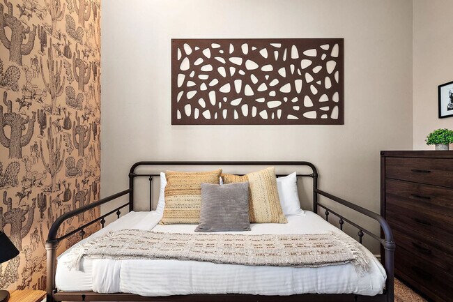 Building Photo - 36 W Dove Wing Dr