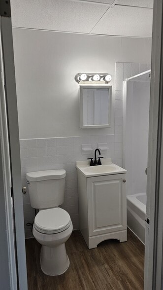 Building Photo - 510 Stuyvesant Ave