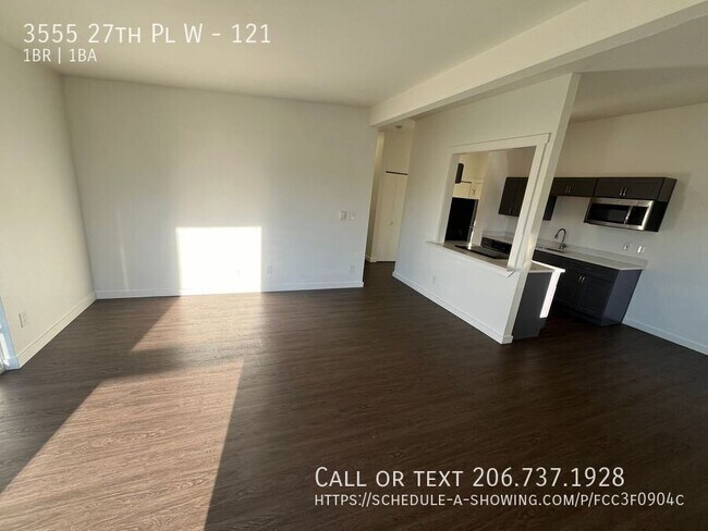 Building Photo - 3555 27th Pl W