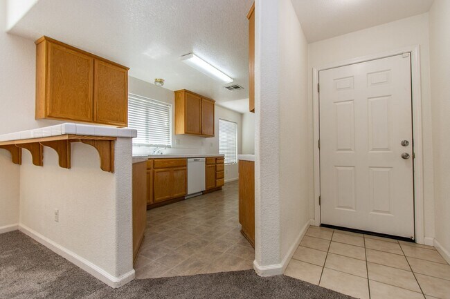 Building Photo - COMING SOON!! Cozy 3-Bedroom, 2-Bath Home in Merced