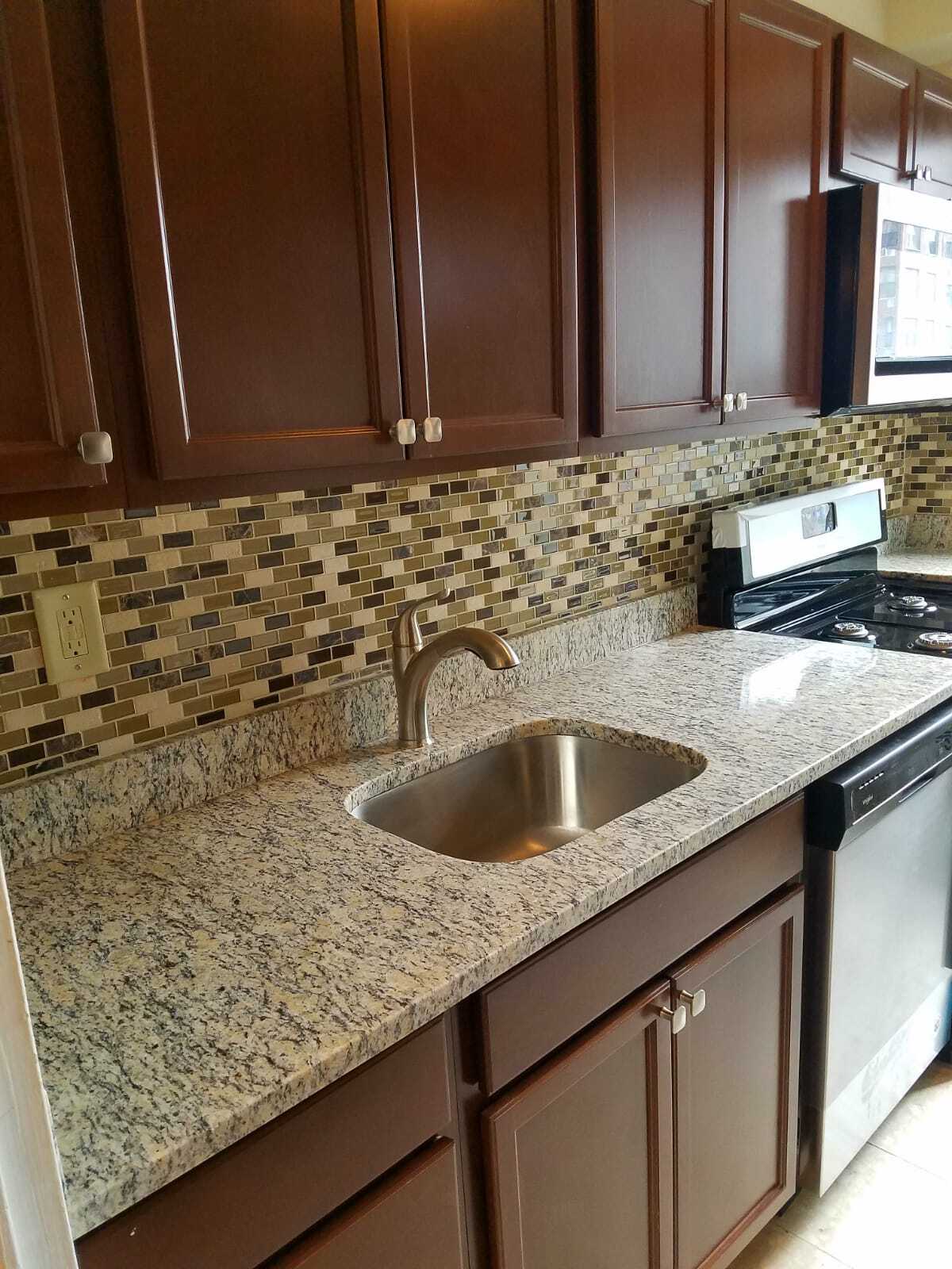 Building Photo - 225 St Pauls Ave