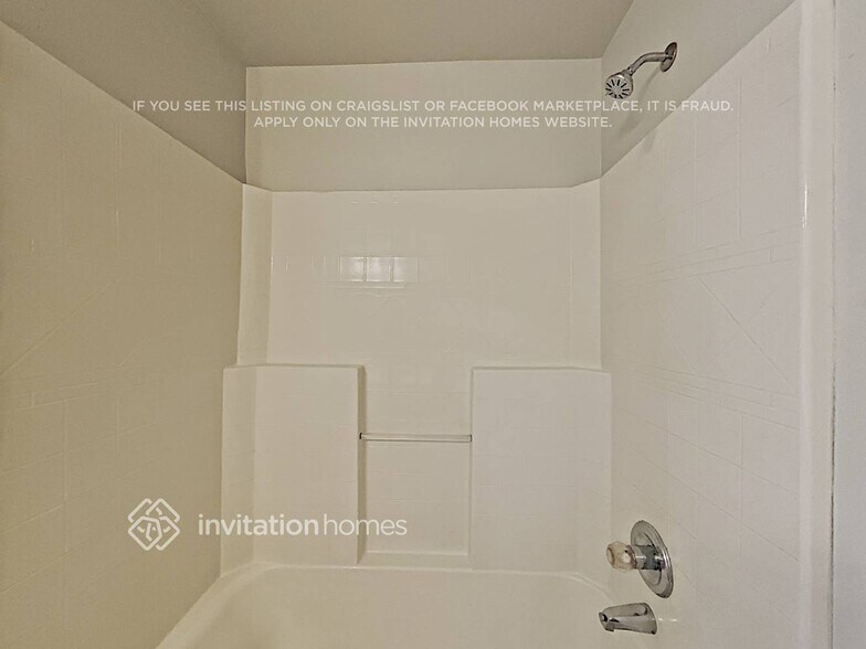 Building Photo - 8414 204th St Ct E