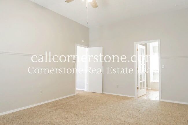 Building Photo - 5037 Plumstead Dr