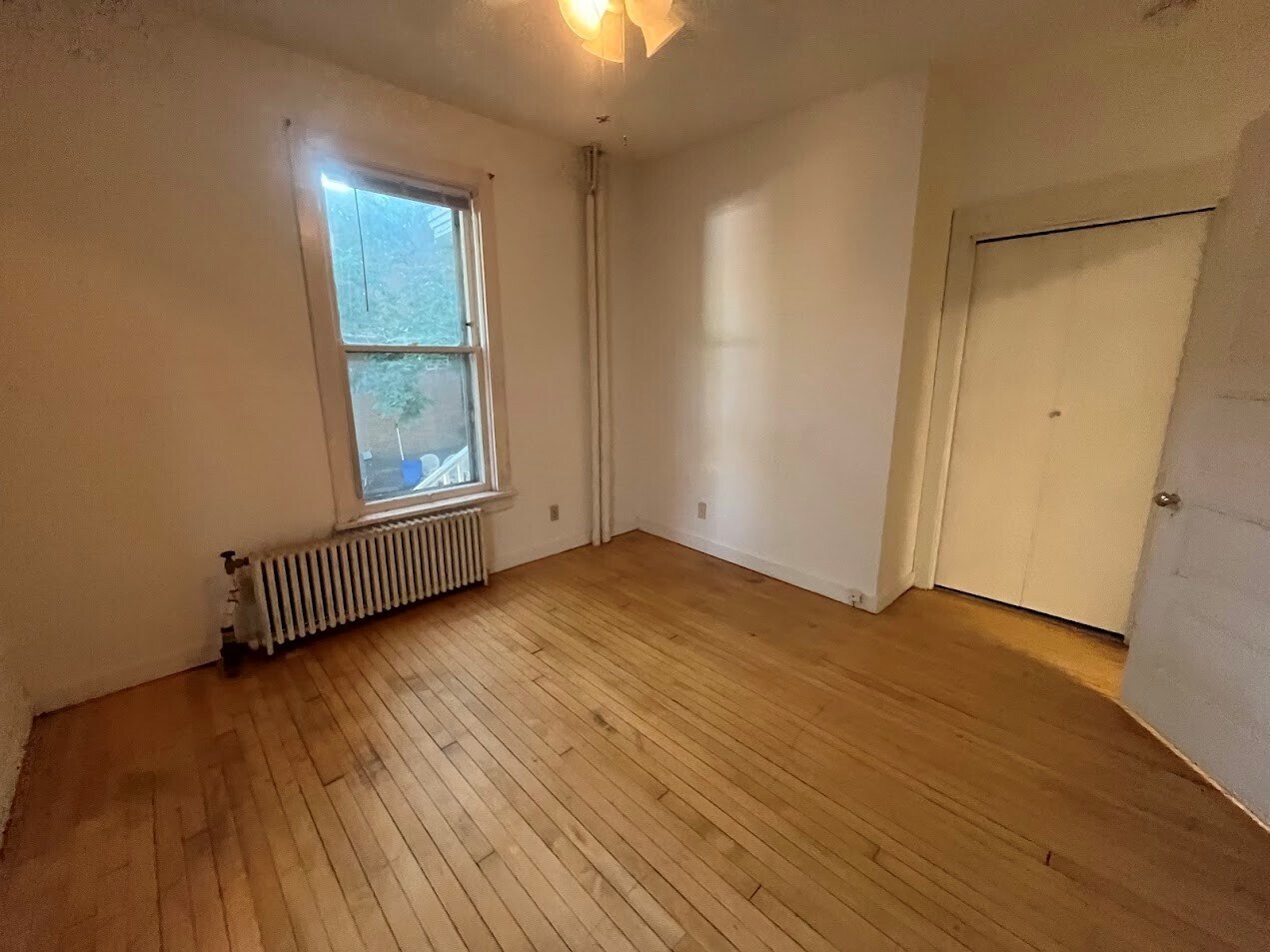 Building Photo - 221 N Livingston St