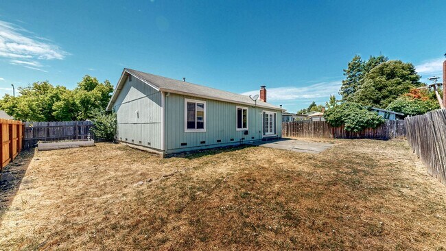 Building Photo - 8690 Lords Manor Way